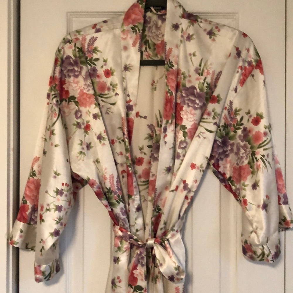 Floral Silk Like Robe